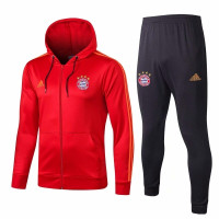 Бавария (FC Bayern Munchen / Munich) Спортивный костюм красно-черный с капюшоном сезон 2019-2020