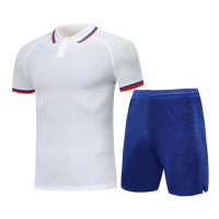 Футбольная форма бело-синяя (футболка + шорты))