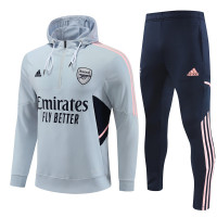 Арсенал спортивный костюм с толстовкой на короткой молнии 2022-2023 светло-серый с розовым