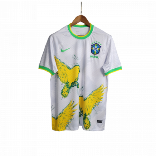 Сборная Бразилии футболка специальная с попугаями 2022-2023 белая