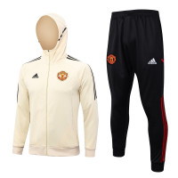 Манчестер Юнайтед спортивный костюм с капюшоном 2023-2024 бежевый