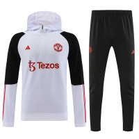 Манчестер Юнайтед спортивный костюм с толстовкой на короткой молнии 2023-2024 чёрно-белый с красным